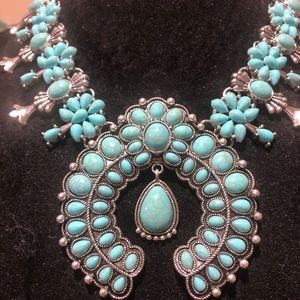 Women’s Faux Turquoise Navajo-Inspired Squashblossom Necklace